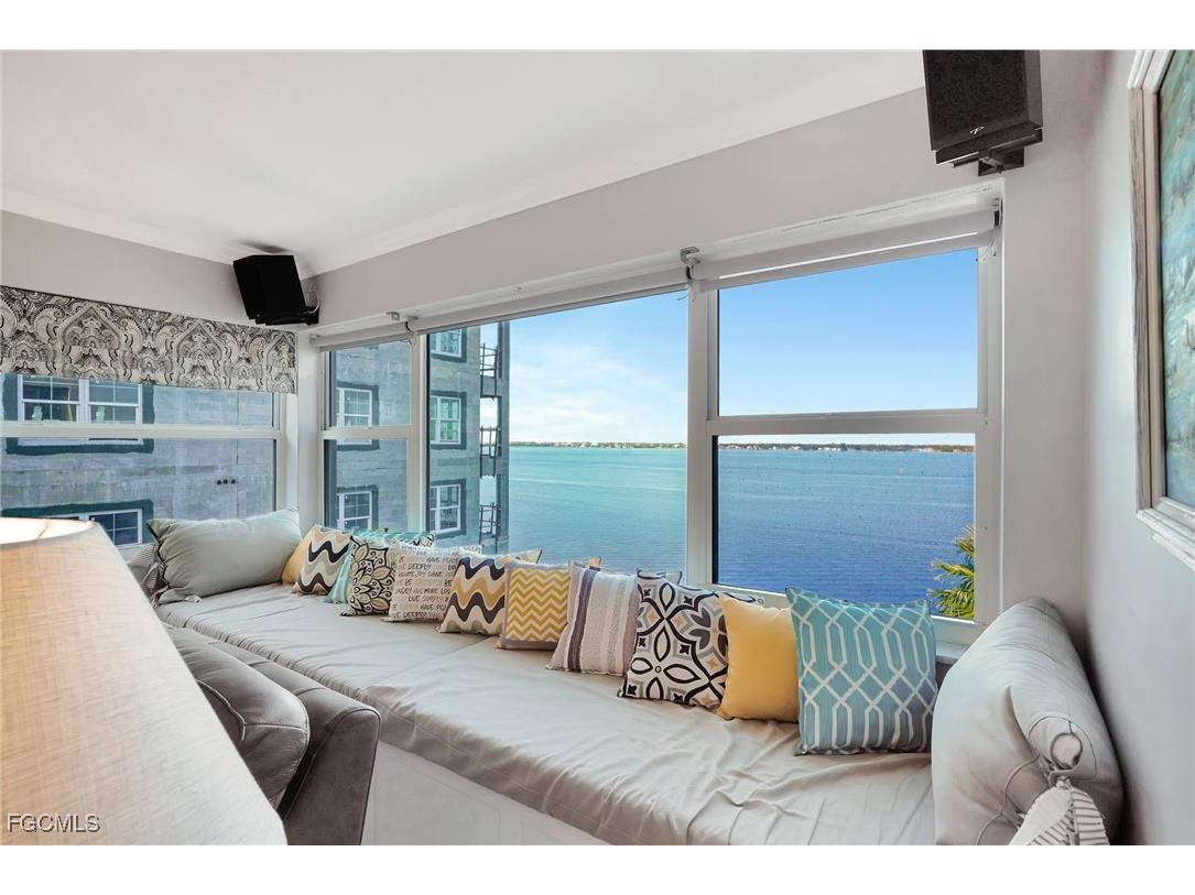 1900 Clifford Street #704 Fort Myers FL 33901 2025021619 image5