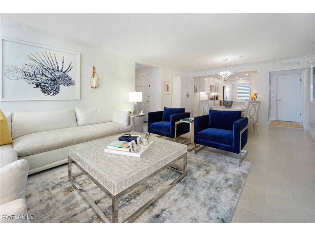 1900 Gulf Shore Boulevard N #303 Naples FL 34102 226005075 image4