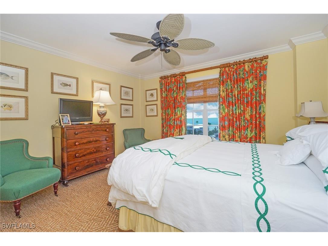 1900 Gulf Shore Boulevard N #602 Naples FL 34102 225067997 image25