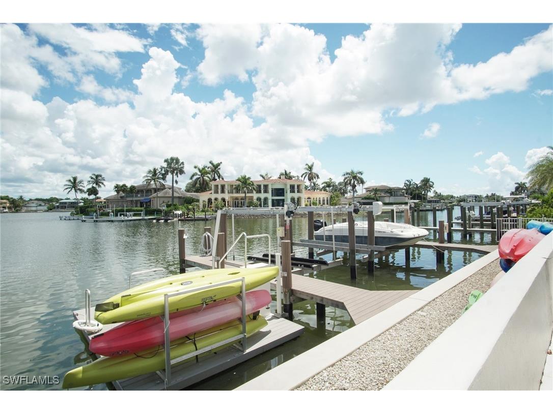 1900 Gulf Shore Boulevard N #602 Naples FL 34102 225067997 image34