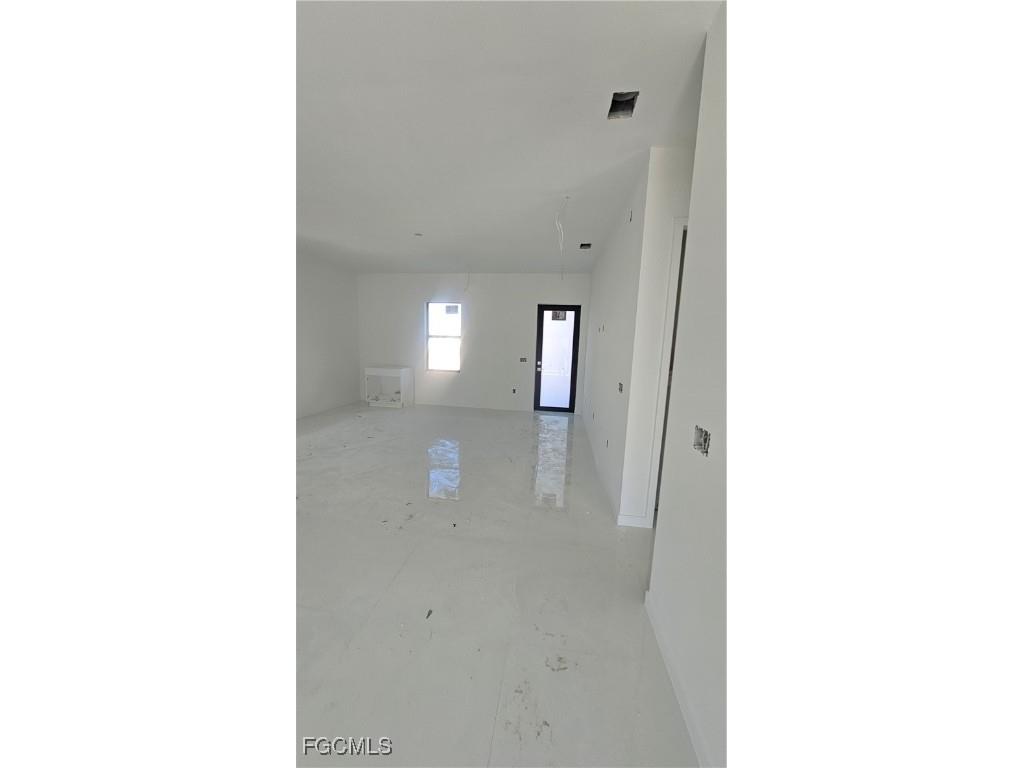 1900 NW 18th Street Cape Coral FL 33993 2026002140 image10