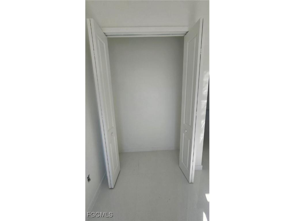 1900 NW 18th Street Cape Coral FL 33993 2026002140 image4