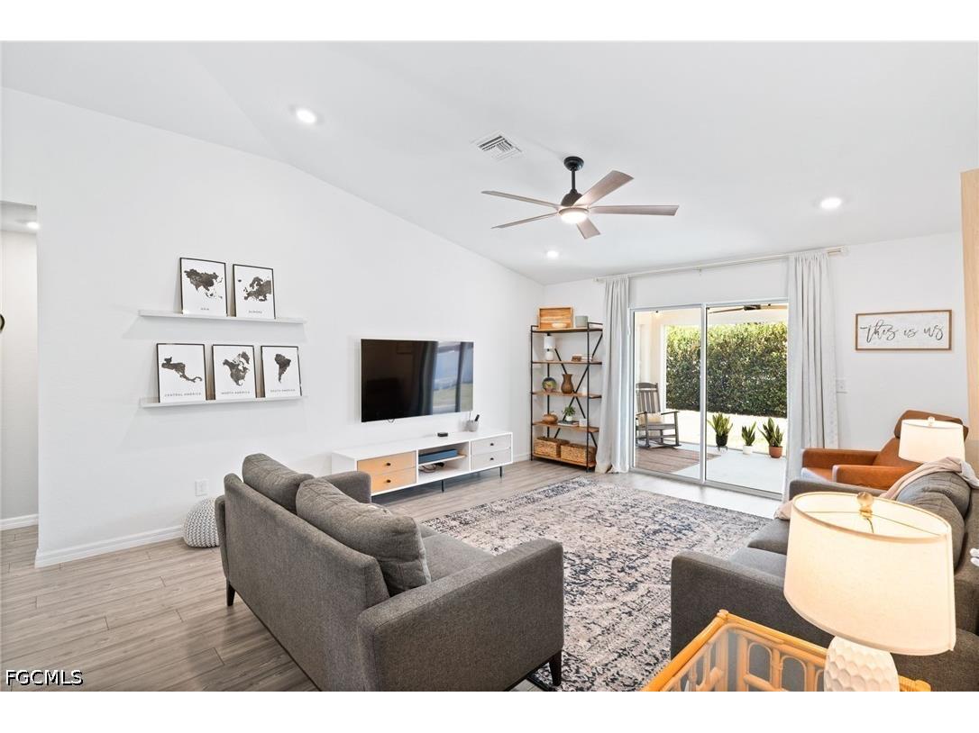 1900 NW 21st Terrace Cape Coral FL 33993 2026019090 image14