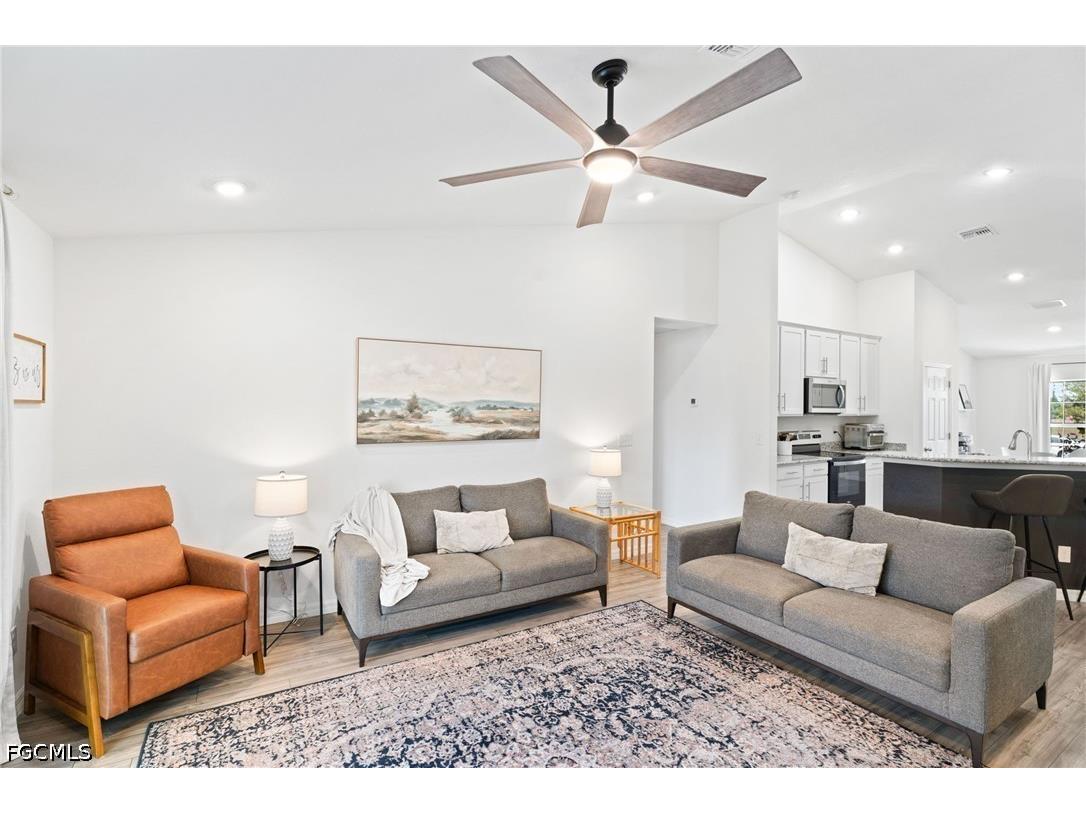 1900 NW 21st Terrace Cape Coral FL 33993 2026019090 image16