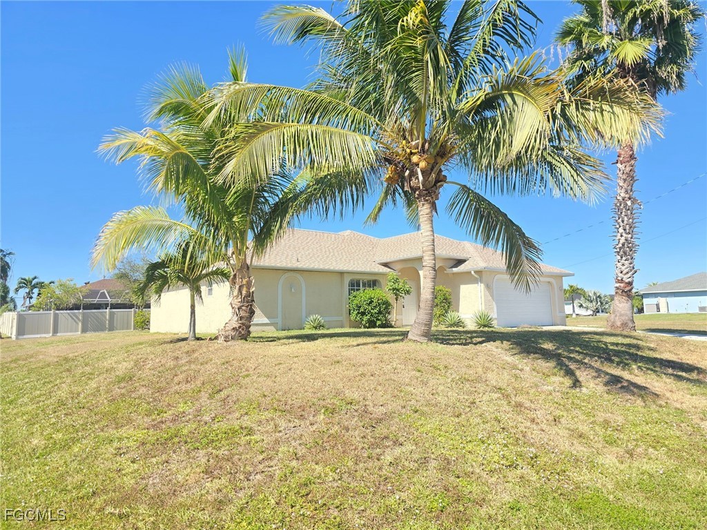 1900 NW 33rd Avenue Cape Coral FL 33993 2026003506 image1