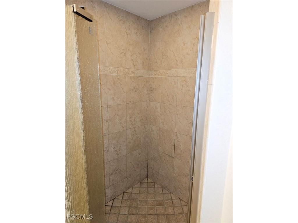 1900 NW 33rd Avenue Cape Coral FL 33993 2026003506 image14