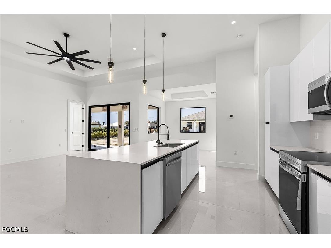 1900 NW Embers Terrace Cape Coral FL 33993 2026021850 image13