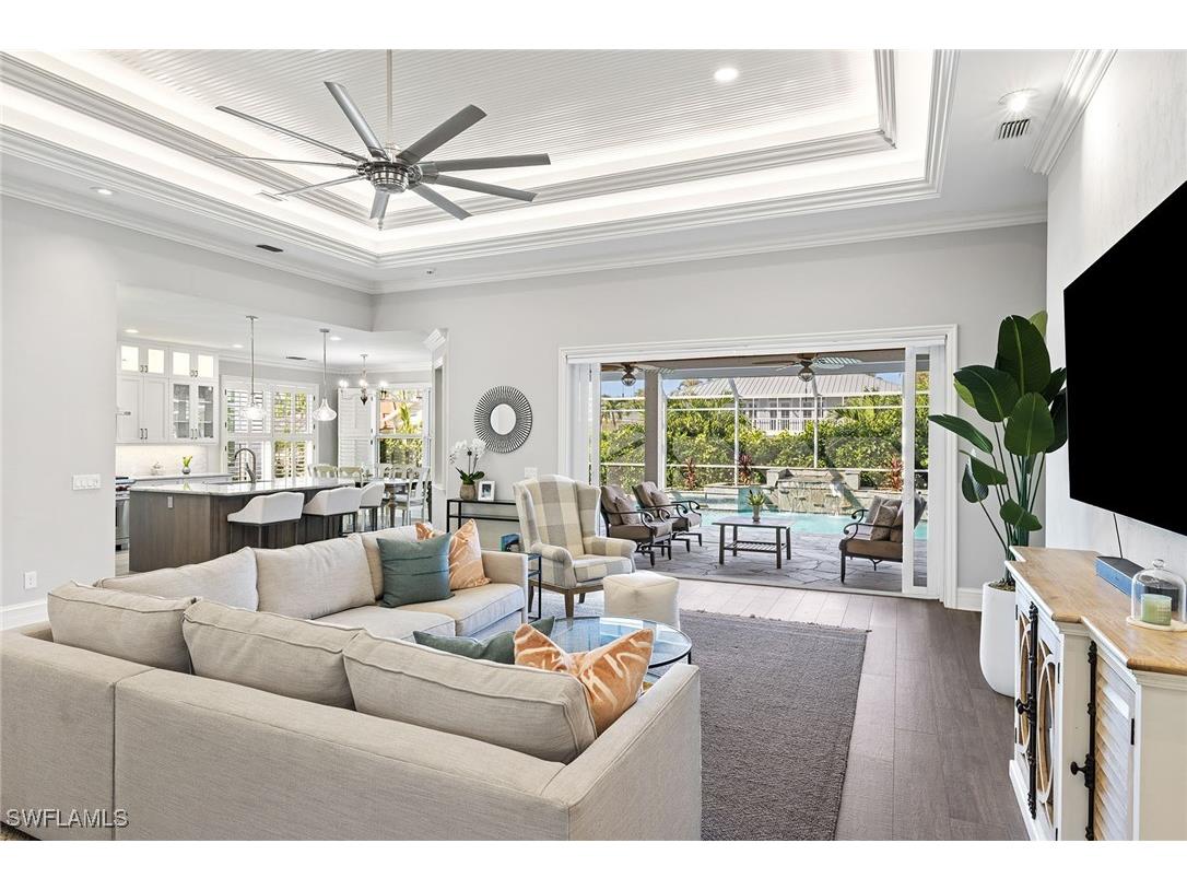 1900 Sandpiper Street Naples FL 34102 225074081 image10