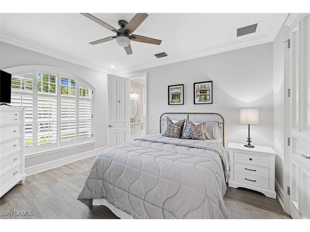 1900 Sandpiper Street Naples FL 34102 225074081 image22