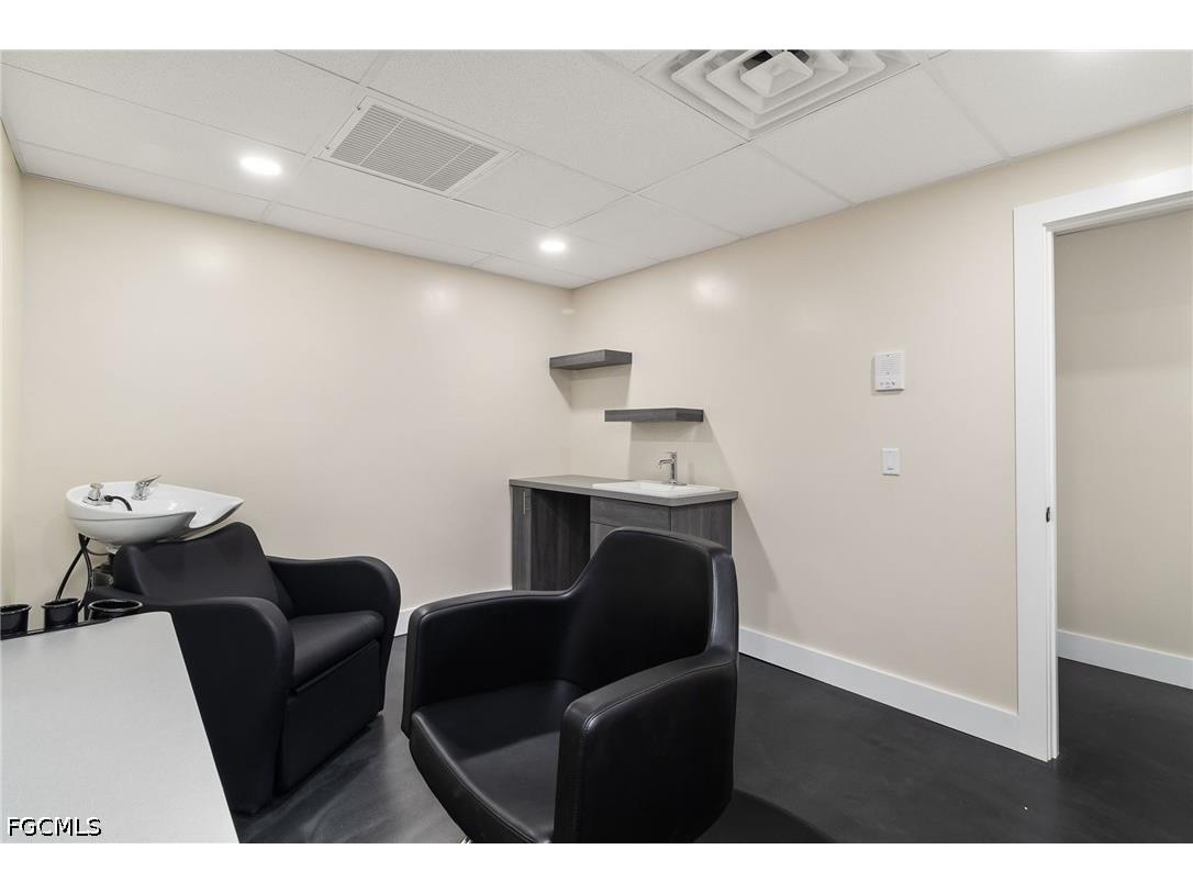 1900 Tamiami Trail #C Punta Gorda FL 33950 2026028797 image21