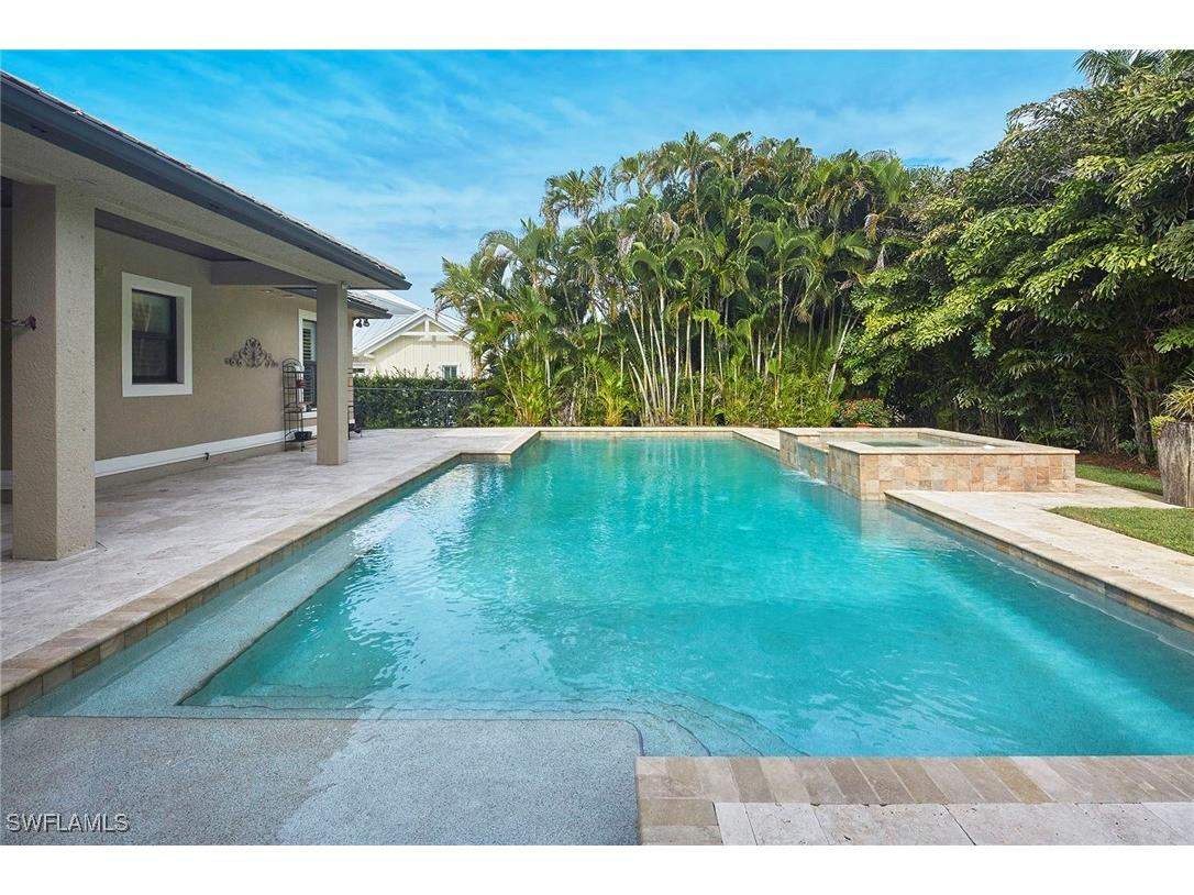 1900 Tiller Terrace Naples FL 34102 225083592 image33