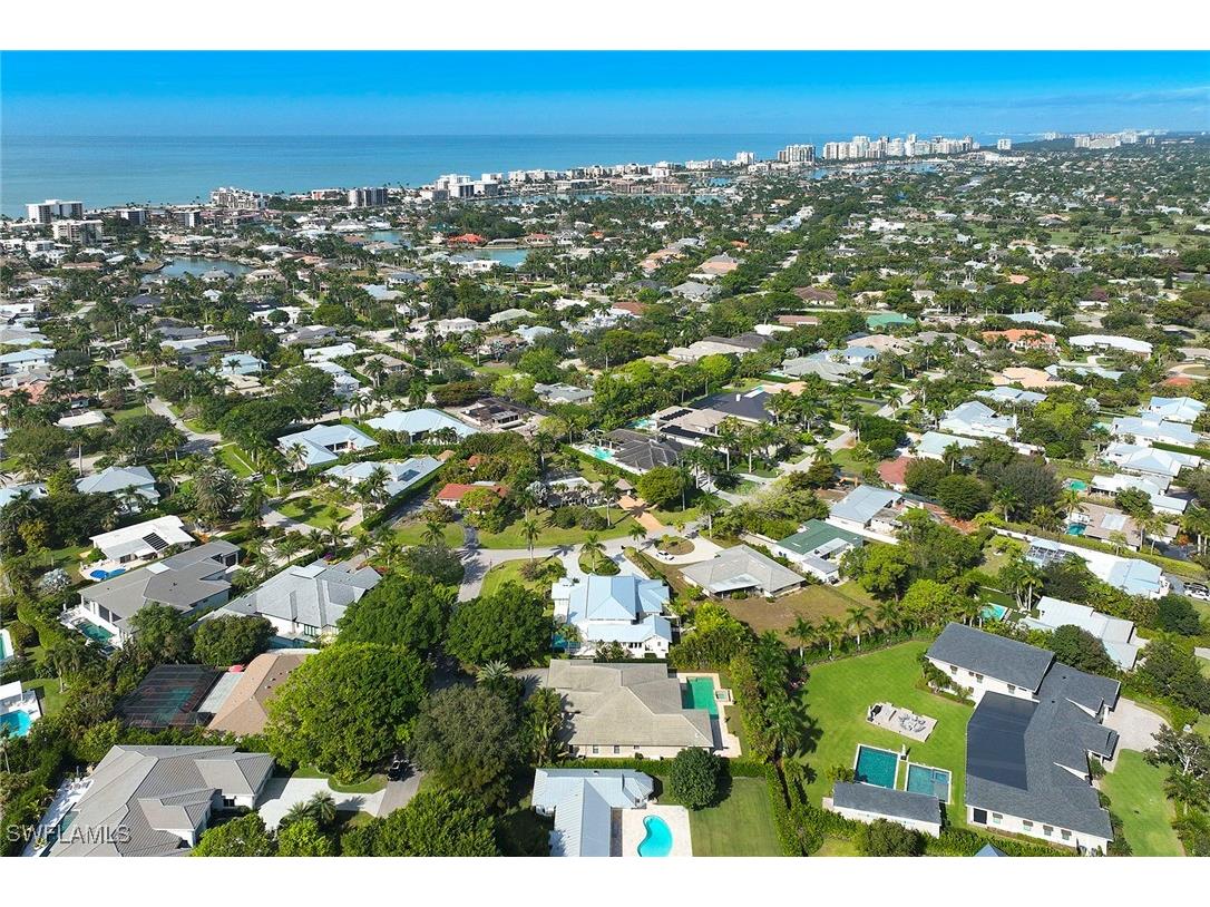 1900 Tiller Terrace Naples FL 34102 225083592 image41