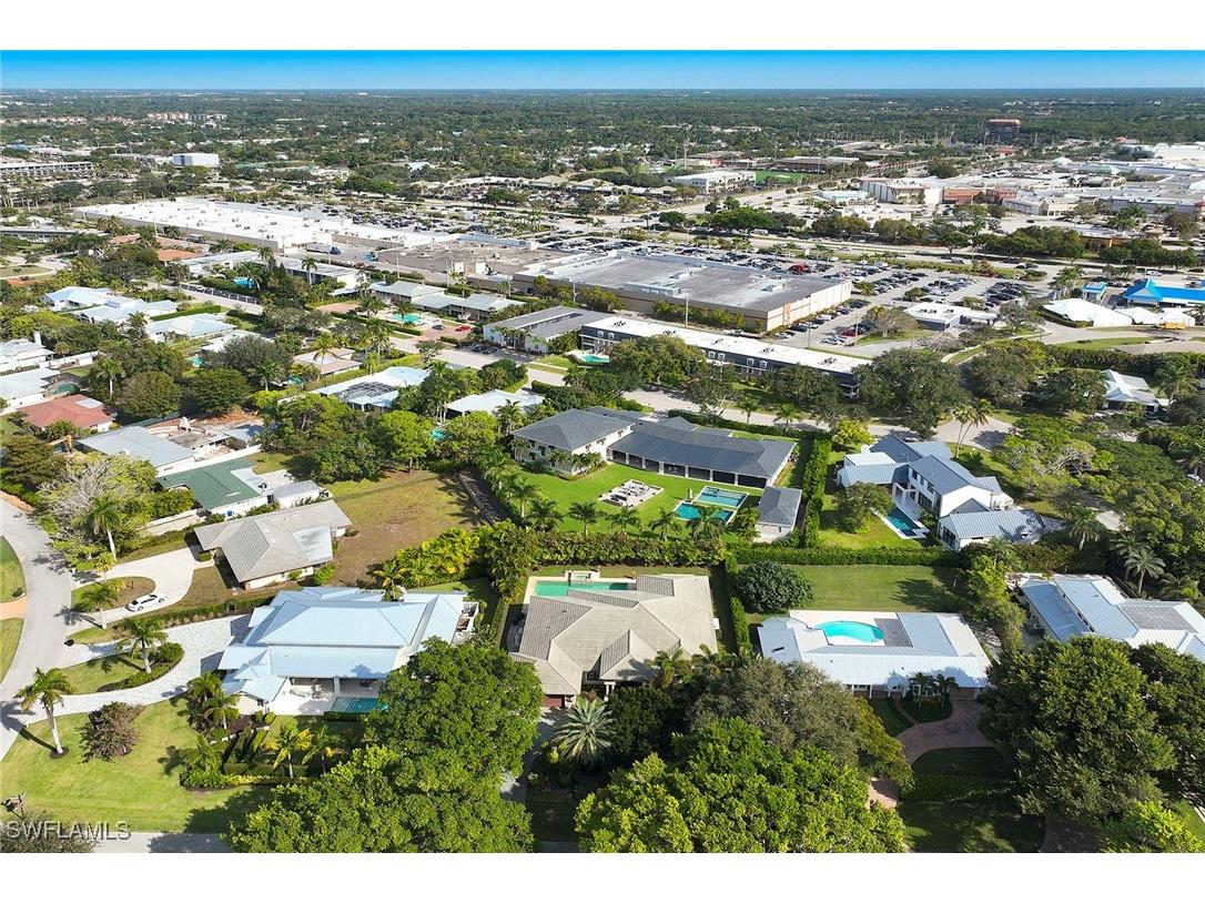 1900 Tiller Terrace Naples FL 34102 225083592 image43