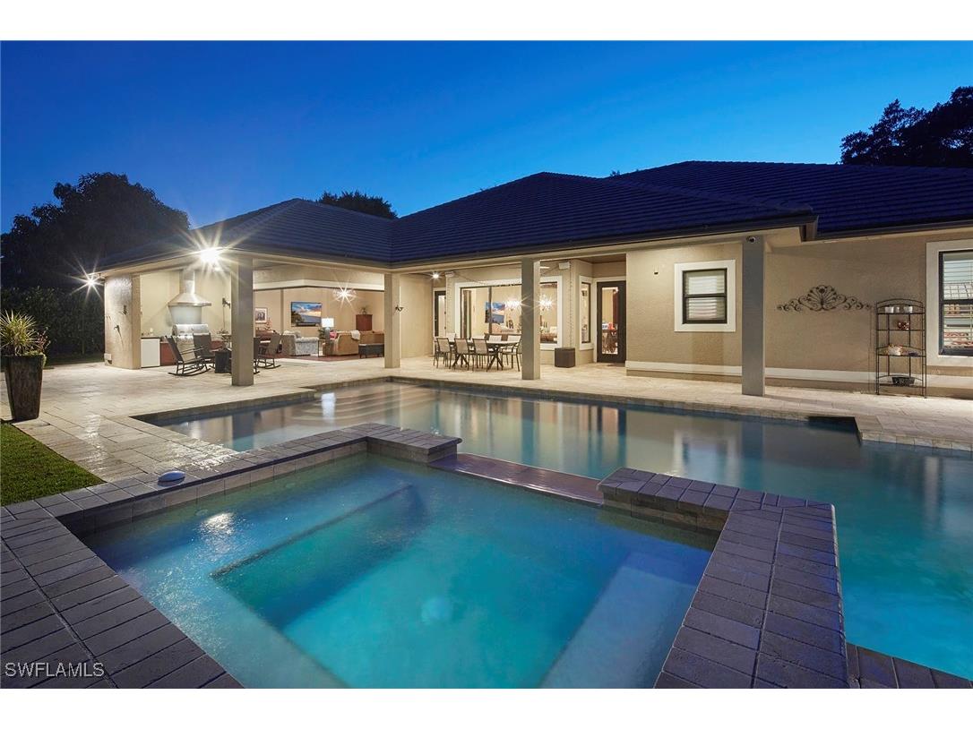 1900 Tiller Terrace Naples FL 34102 225083592 image5