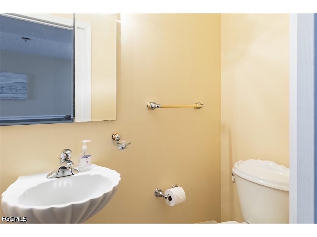 1900 Virginia Avenue #102 Fort Myers FL 33901 2026029470 image15