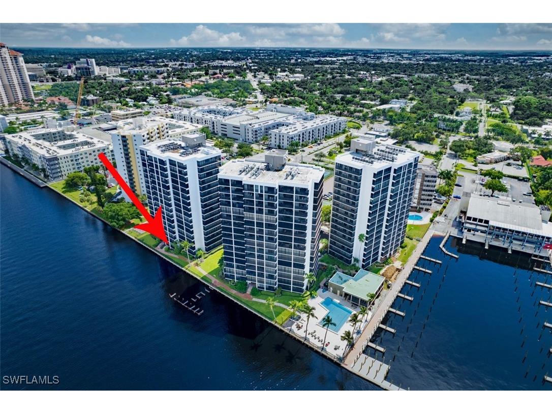 1900 Virginia Avenue #102 Fort Myers FL 33901 225056201 image1