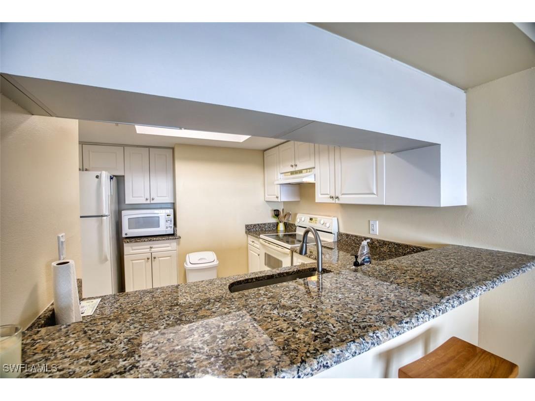 1900 Virginia Avenue #102 Fort Myers FL 33901 225056201 image21