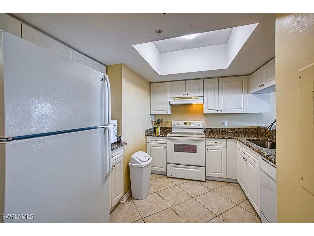 1900 Virginia Avenue #102 Fort Myers FL 33901 225056201 image22