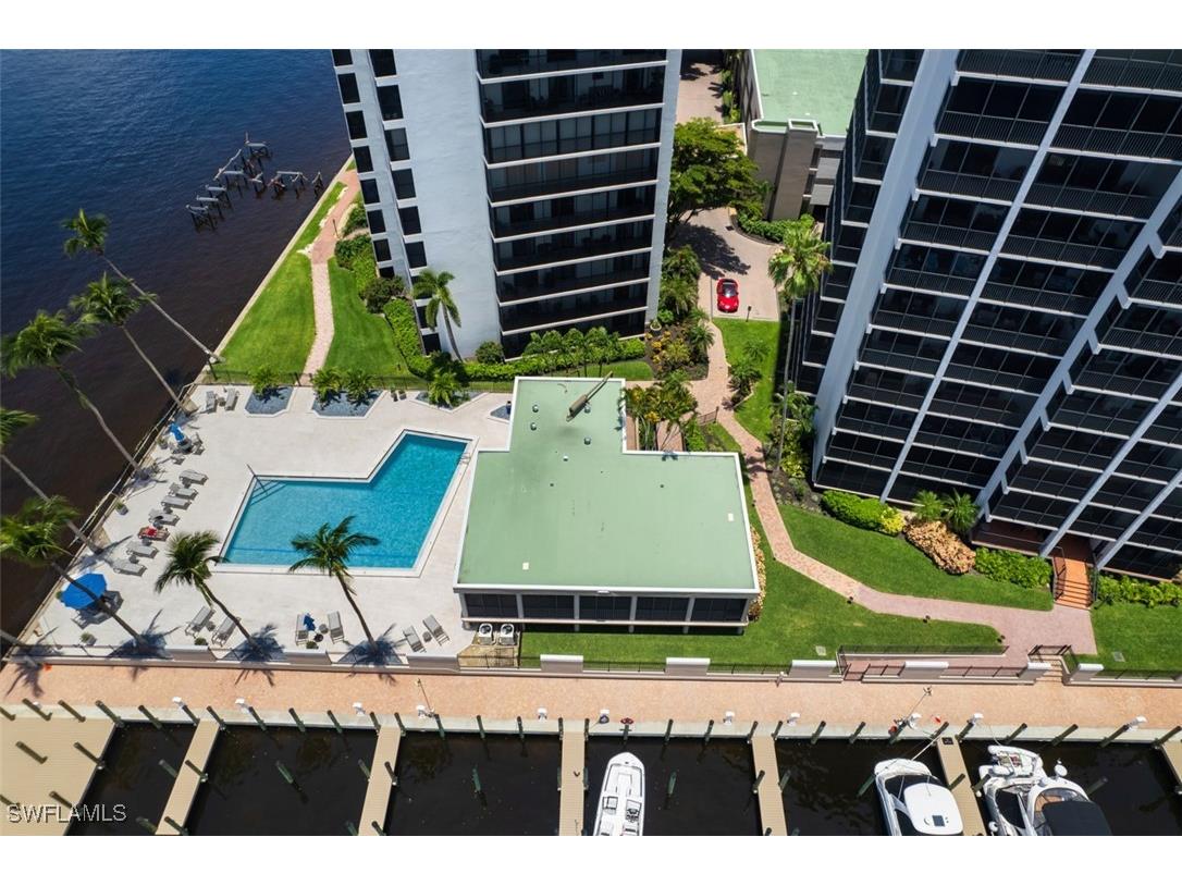 1900 Virginia Avenue #102 Fort Myers FL 33901 225056201 image5