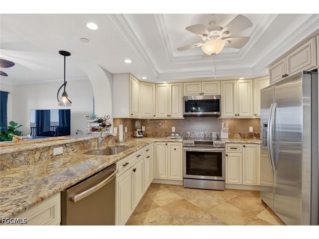 1900 Virginia Avenue #802 Fort Myers FL 33901 2026018849 image13
