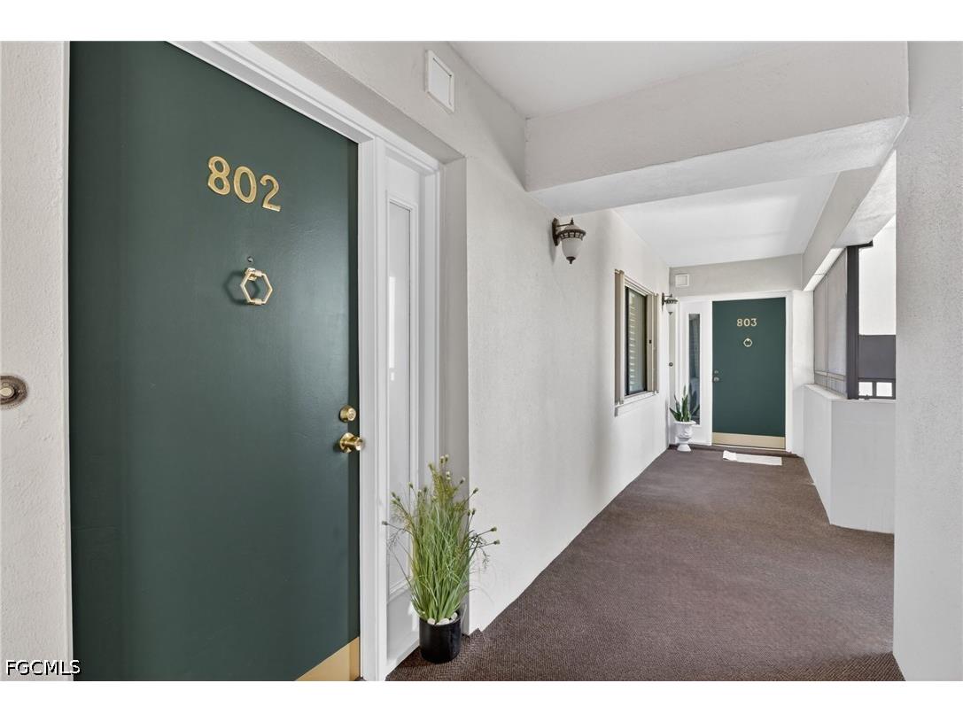 1900 Virginia Avenue #802 Fort Myers FL 33901 2026018849 image3