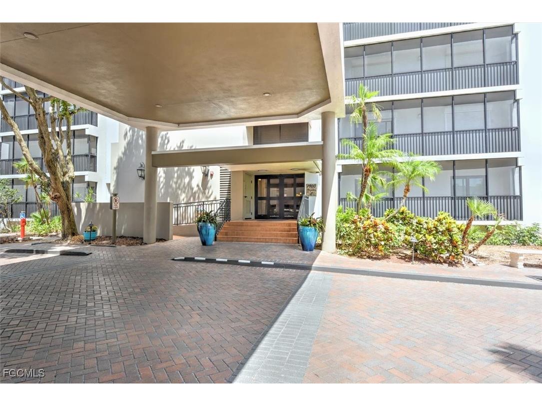 1900 Virginia Avenue #901 Fort Myers FL 33901 2025008952 image28
