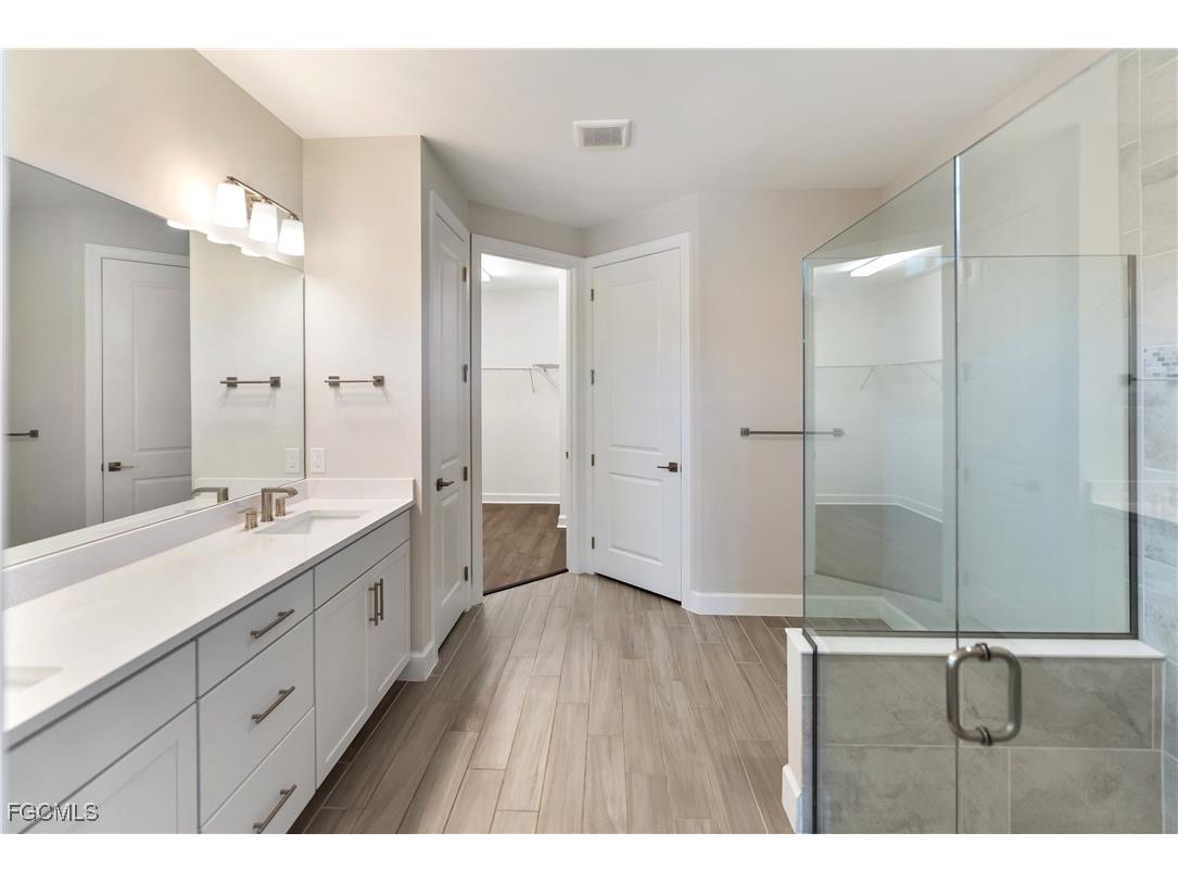 19001 Aqua Shore Drive Fort Myers FL 33913 2025003065 image12