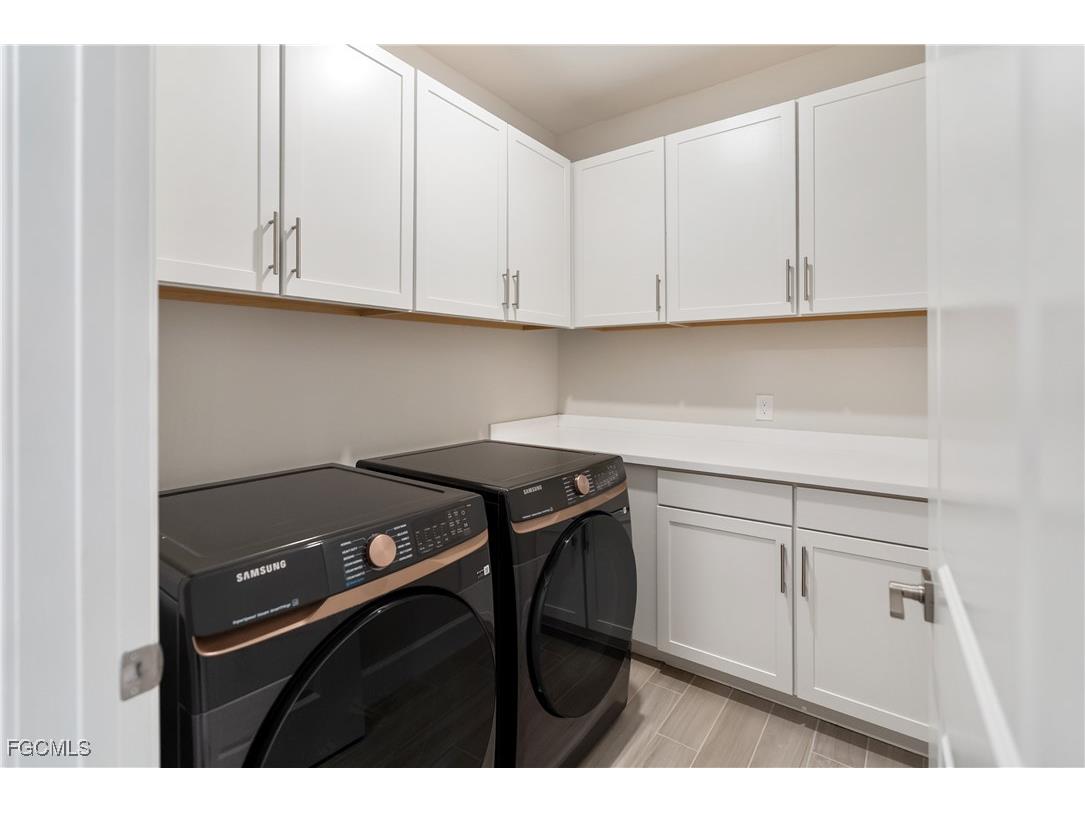 19001 Aqua Shore Drive Fort Myers FL 33913 2026005952 image11