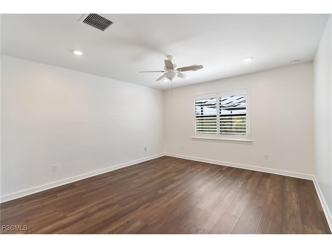 19001 Aqua Shore Drive Fort Myers FL 33913 2026005952 image17