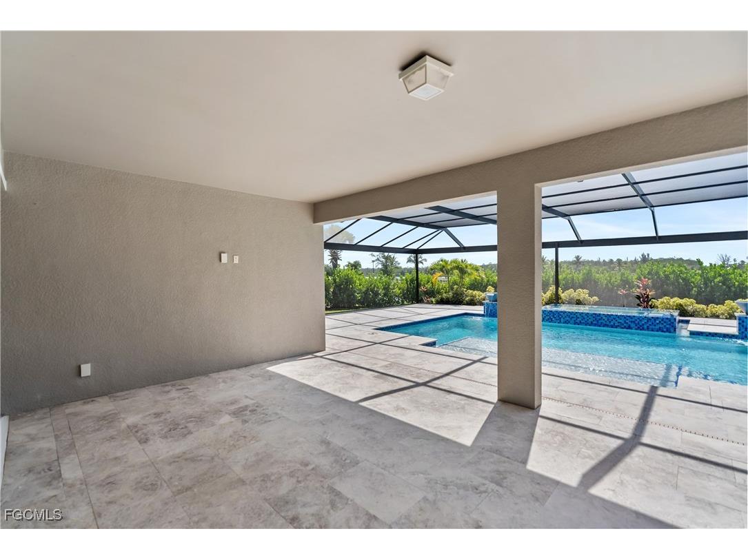 19001 Aqua Shore Drive Fort Myers FL 33913 2026005952 image21