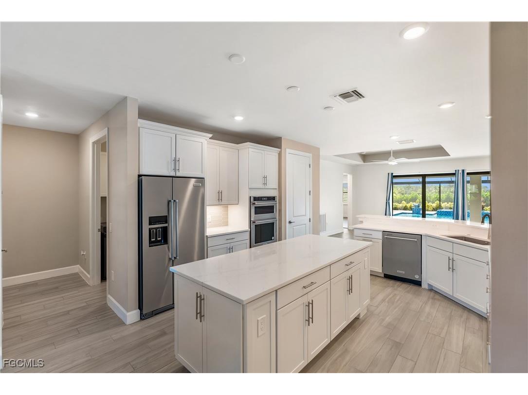 19001 Aqua Shore Drive Fort Myers FL 33913 2026005952 image9