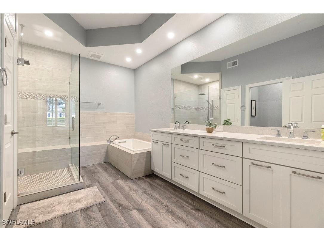 19001 Sapphire Shores Lane #102 Estero FL 33928 225066030 image15