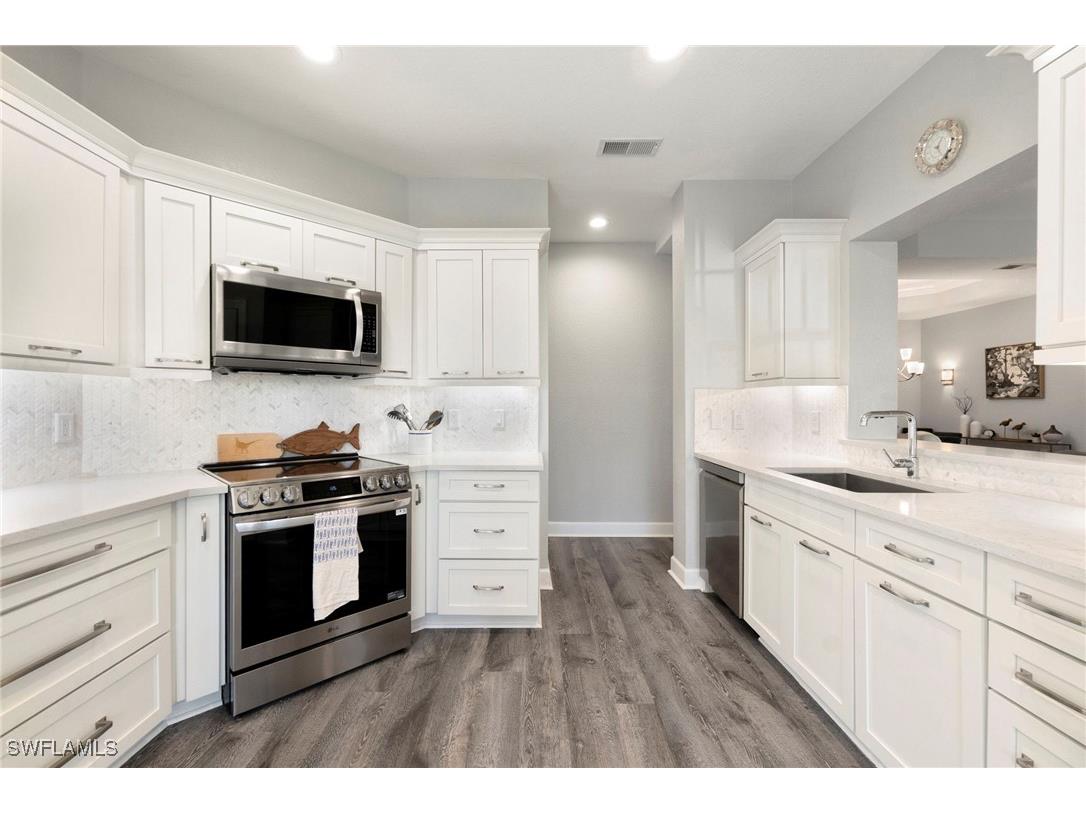 19001 Sapphire Shores Lane #102 Estero FL 33928 225066030 image9