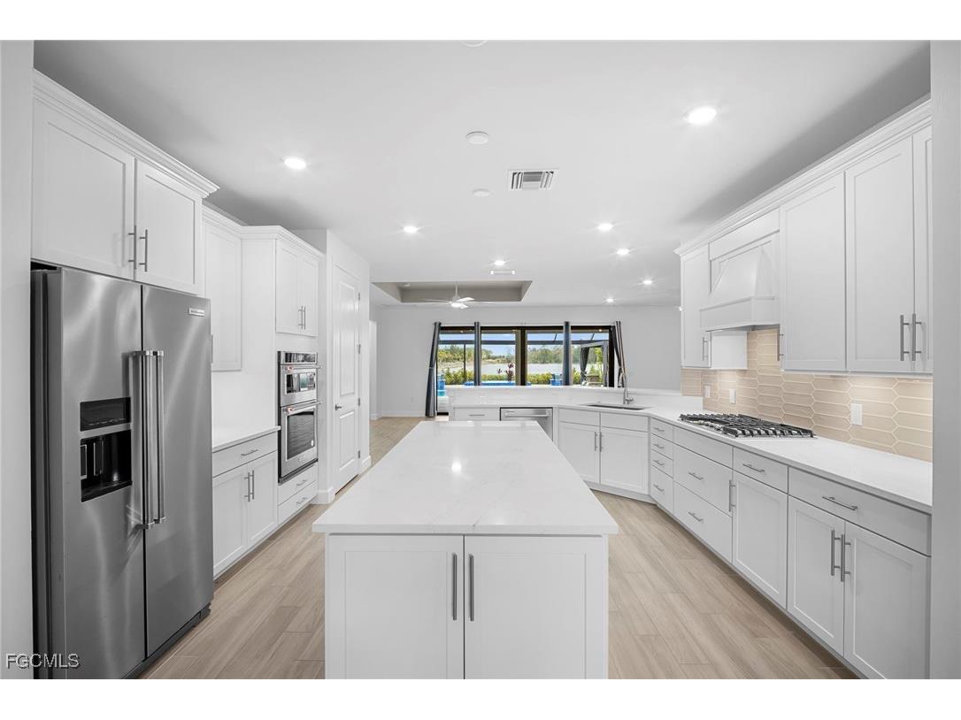 19001 Aqua Shore Drive Fort Myers FL 33913 2026001183 image12