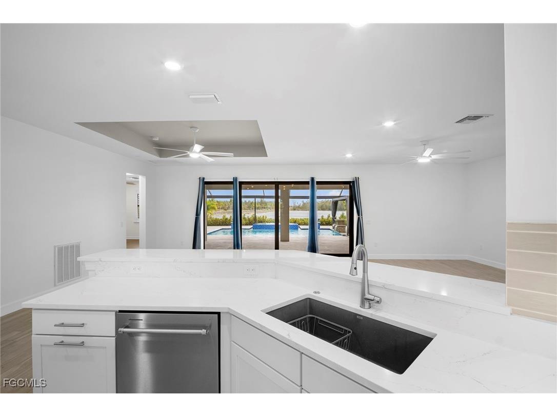 19001 Aqua Shore Drive Fort Myers FL 33913 2026001183 image14