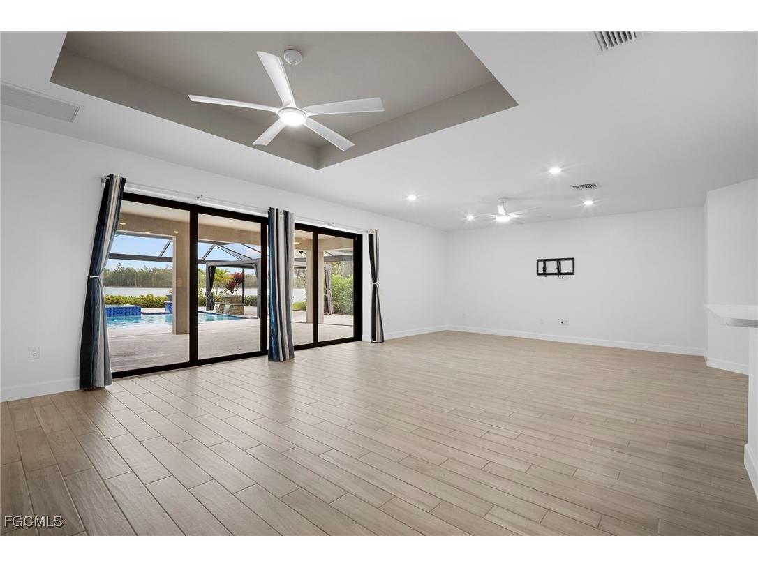 19001 Aqua Shore Drive Fort Myers FL 33913 2026001183 image7