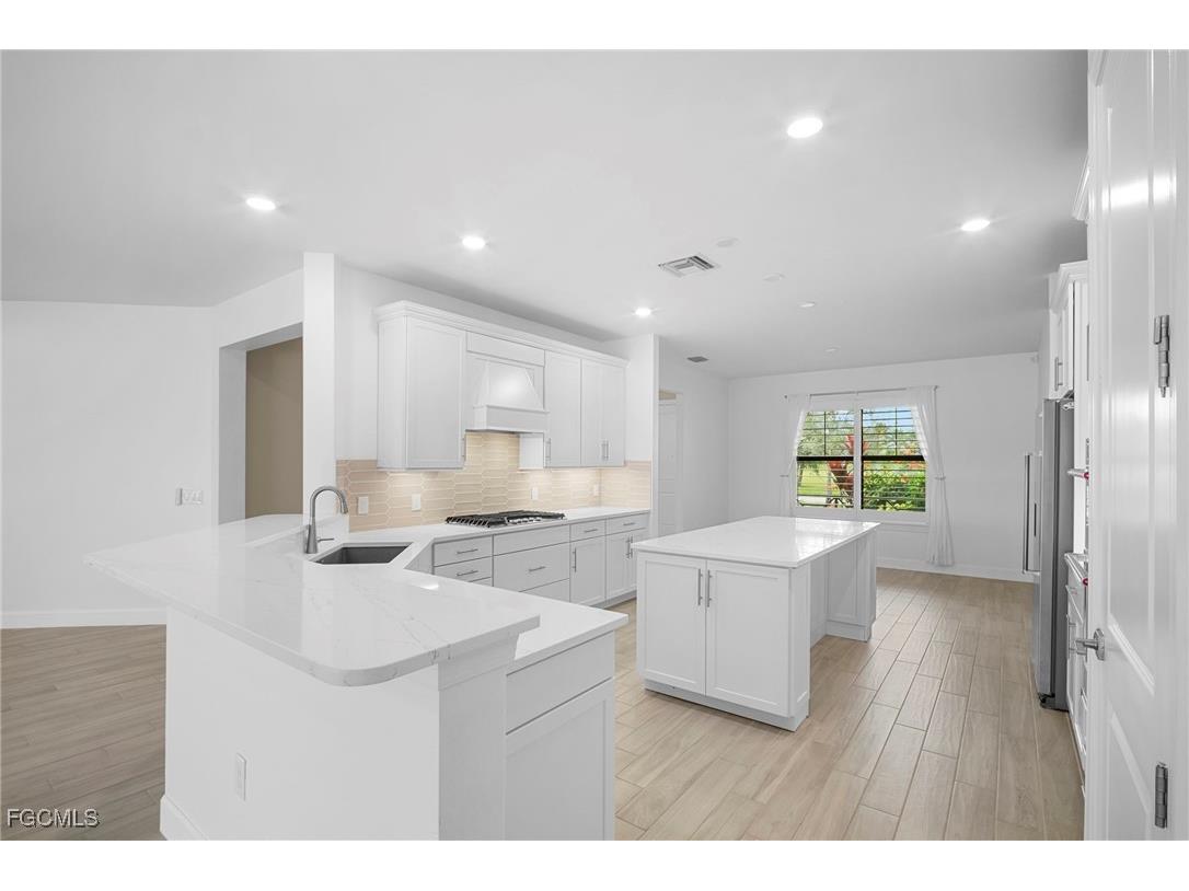 19001 Aqua Shore Drive Fort Myers FL 33913 2026001183 image9