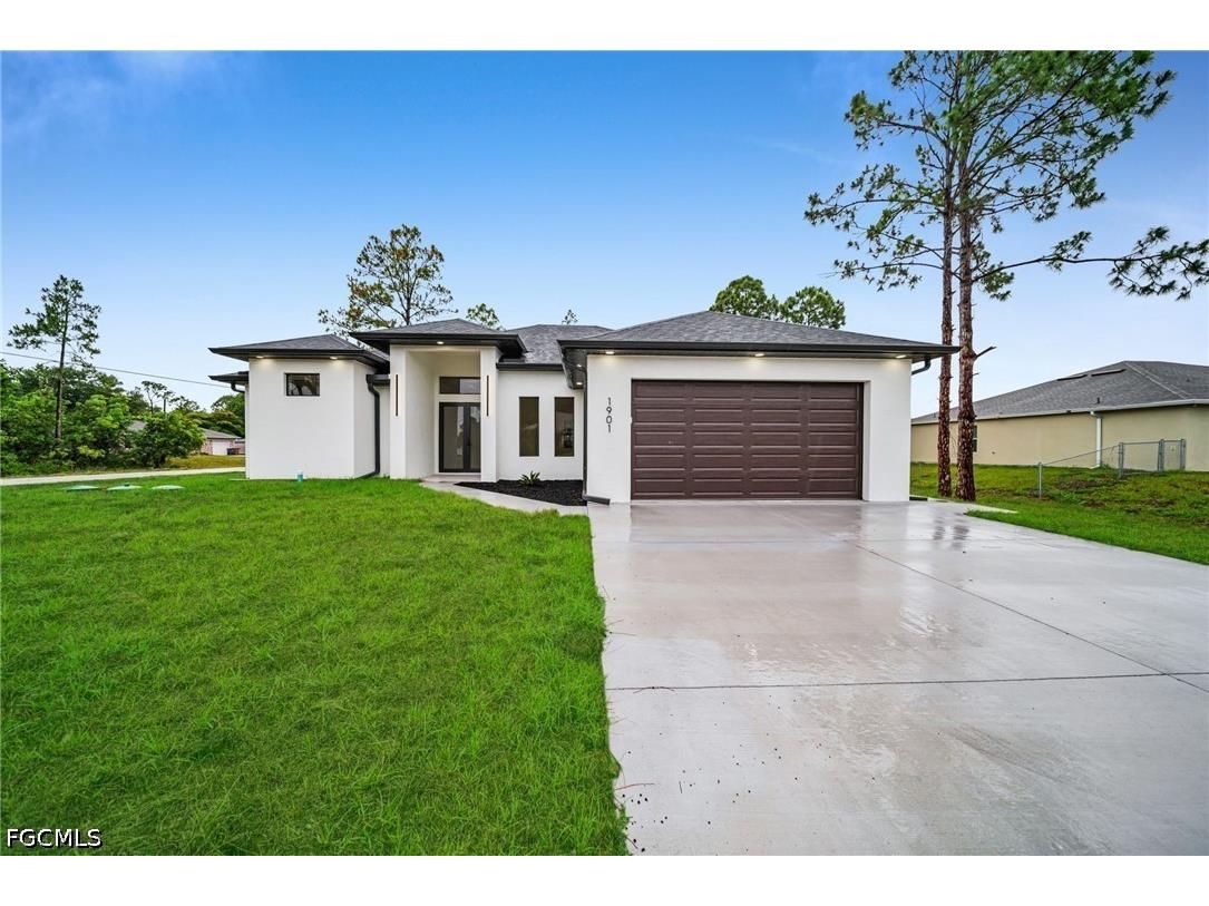 1901 Cedar Avenue N Lehigh Acres FL 33971 2026021900 image1