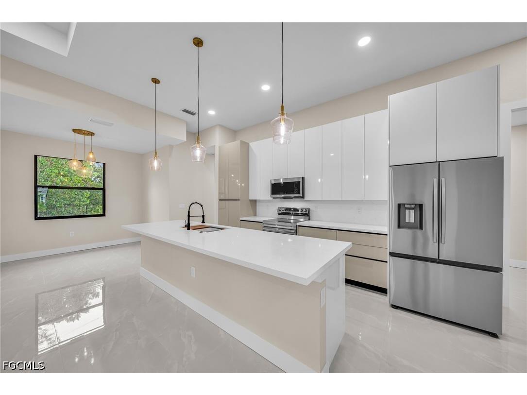 1901 Cedar Avenue N Lehigh Acres FL 33971 2026021900 image9