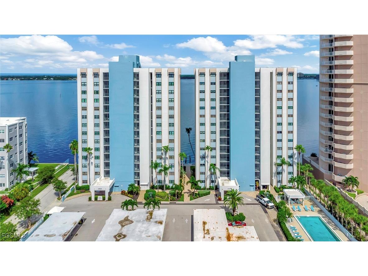1901 Clifford Street #1001 Fort Myers FL 33901 2025026336 image1