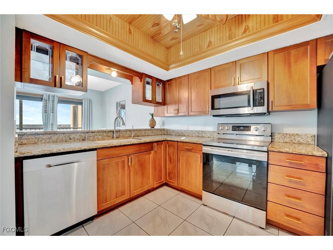 1901 Clifford Street #1001 Fort Myers FL 33901 2025026336 image18