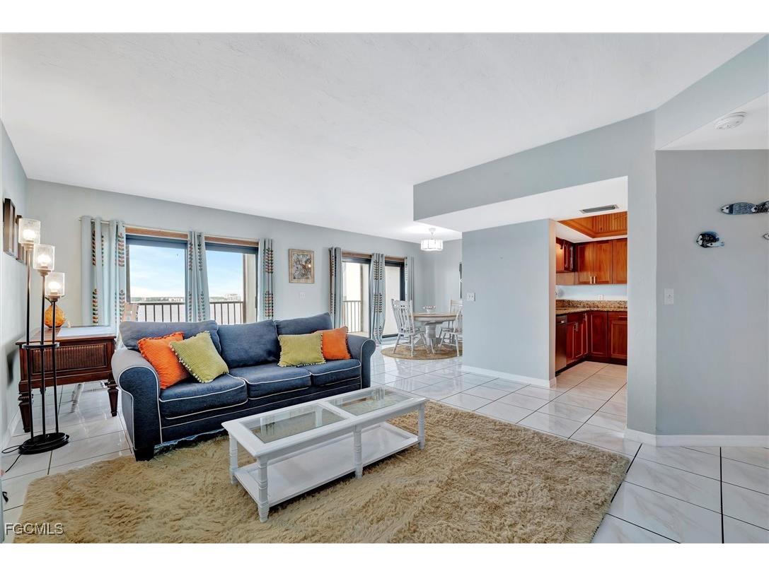1901 Clifford Street #1001 Fort Myers FL 33901 2025026336 image24