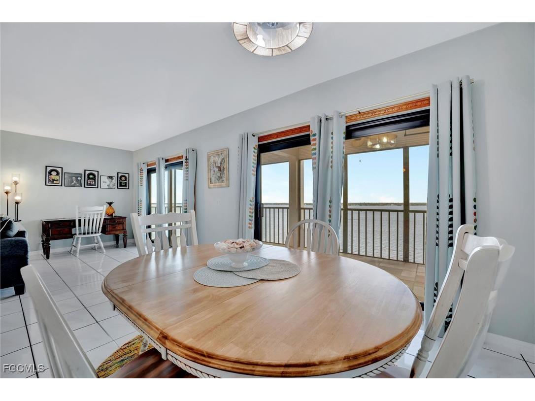 1901 Clifford Street #1001 Fort Myers FL 33901 2025026336 image4