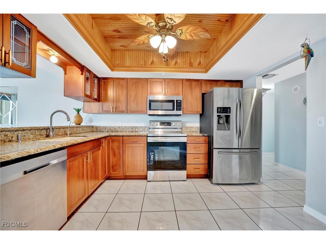 1901 Clifford Street #1001 Fort Myers FL 33901 2025026336 image6