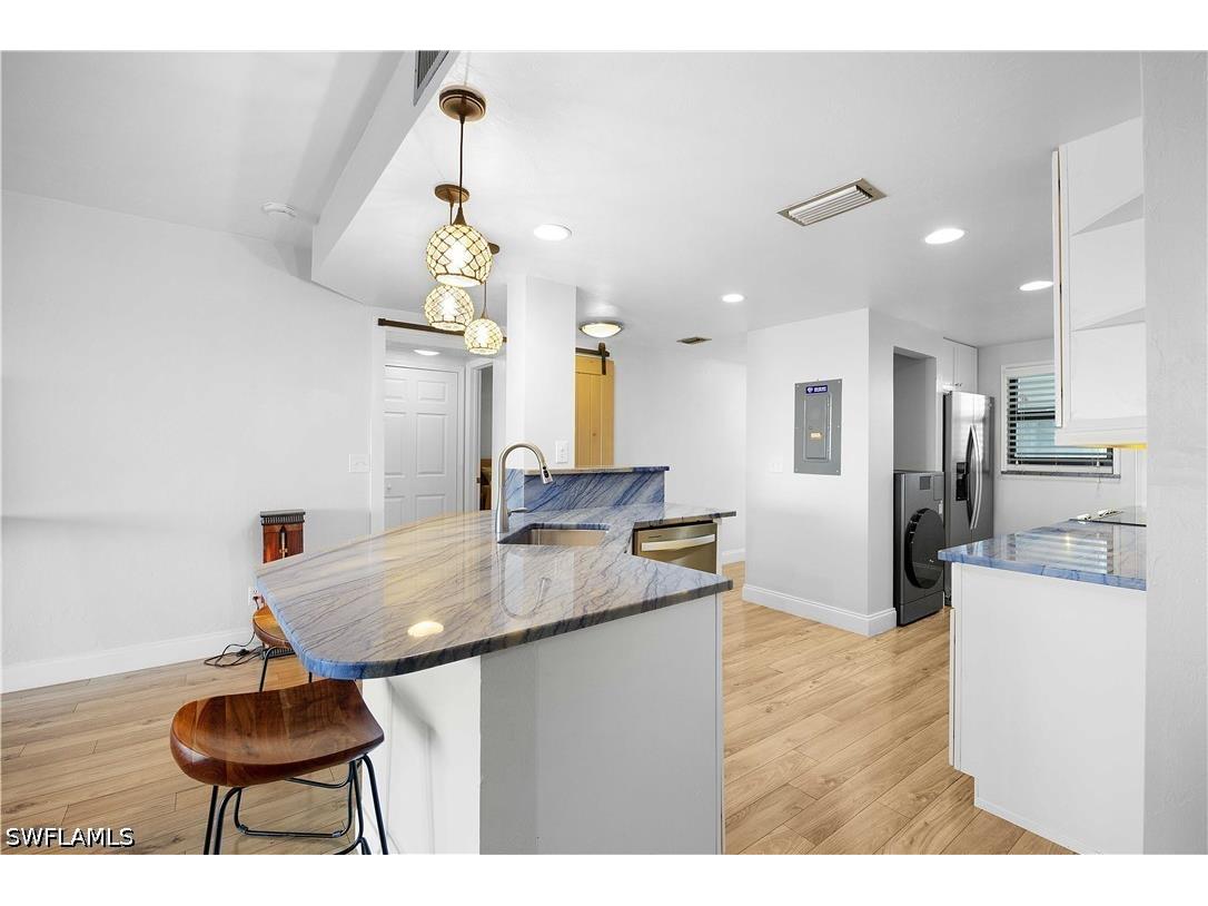 1901 Clifford Street #1402 Fort Myers FL 33901 226027019 image10