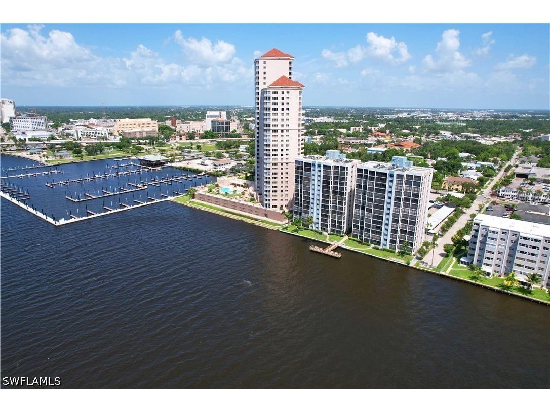 1901 Clifford Street #1402 Fort Myers FL 33901 226027019 image3