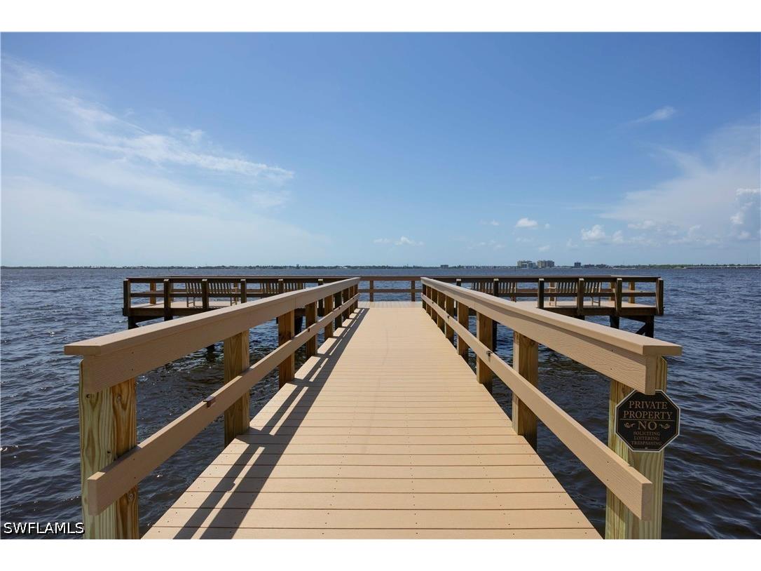 1901 Clifford Street #1402 Fort Myers FL 33901 226027019 image6