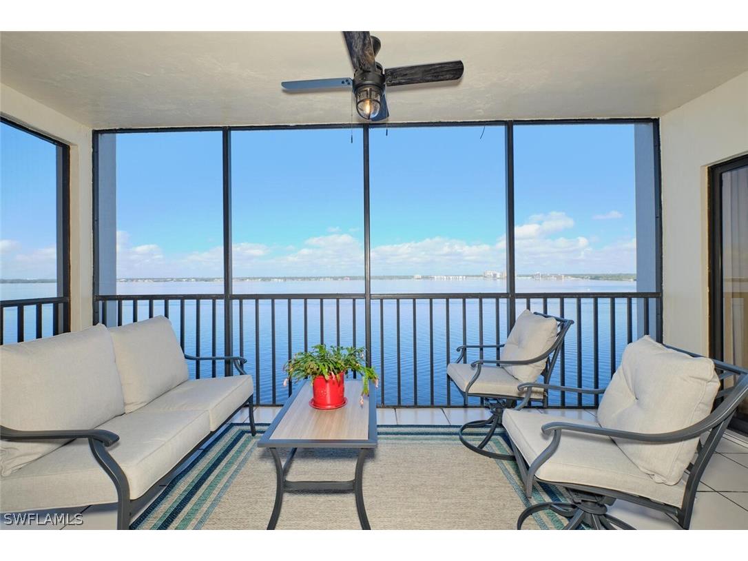 1901 Clifford Street #802 Fort Myers FL 33901 223008110 image1