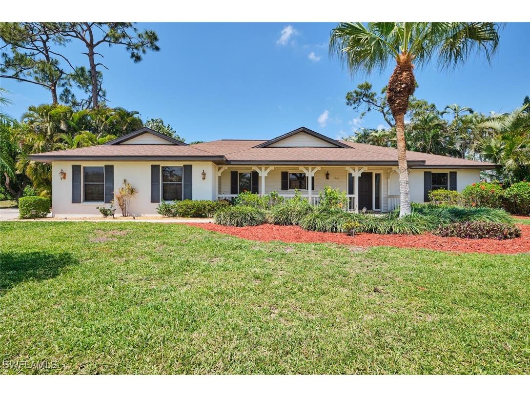 1901 Countess Court Naples FL 34110 225036011 image1