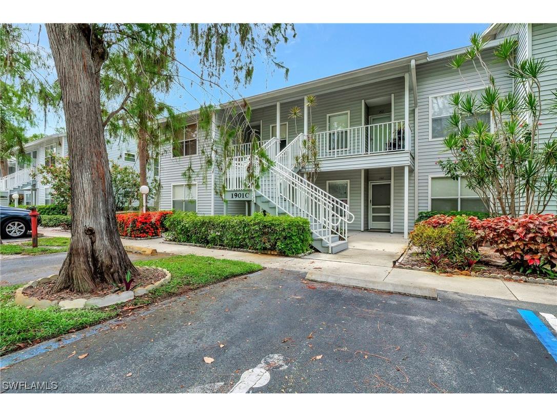 1901 Courtyard Way #102C Naples FL 34112 223045627 image1